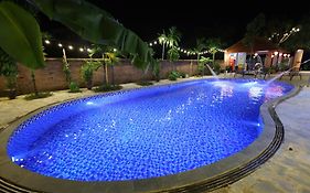 Phạm Gia Homestay Ecogarden